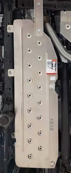 Защита топливного бака для Lexus LX 500d 2021- KOLCHUGA ZiPoFlex 2.1213.00 фото ##SPECS## Объем двигателя: V-3.3TDi | Примечание: