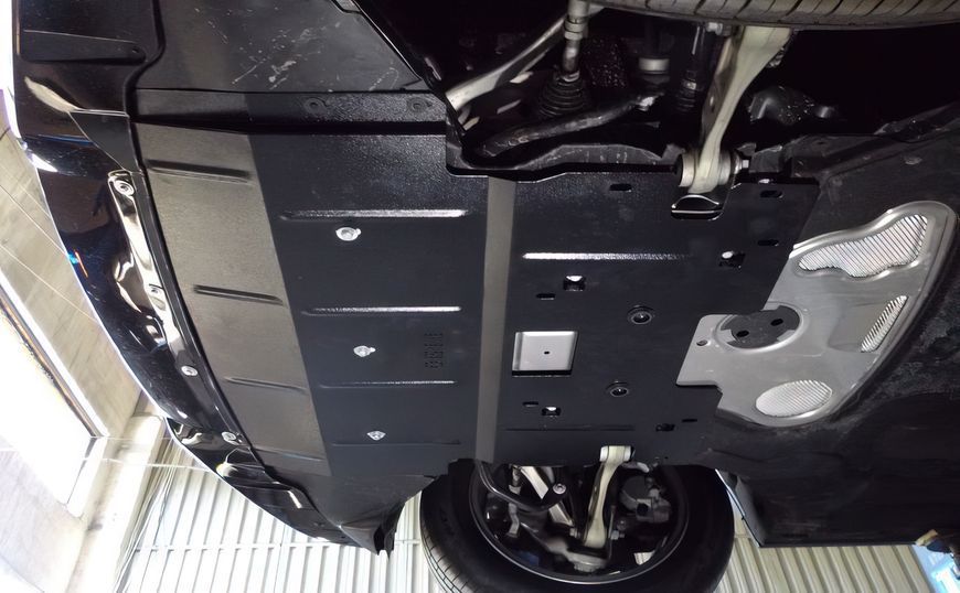 Захист двигуна і радіатора для BMW 5 F10 2010- KOLCHUGA ZiPoFlex 2.0613.00 фото ##SPECS## Об'єм двигуна: 3,0D; 2,0 | Примітка: АКПП / тільки 4х4