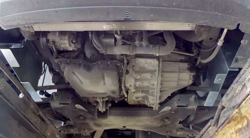 Защита двигателя, КПП и радиатора для Nissan NV400 2010- KOLCHUGA Standart 1.0516.00 фото ##SPECS## Объем двигателя: V-все | Примечание: все поводы