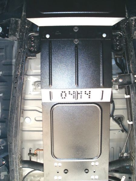 Защита раздатки для Mitsubishi L200 IV 2006-2014 KOLCHUGA WhiteCover 4.0417.00 фото ##SPECS## Объем двигателя: V-все | Примечание: МКПП