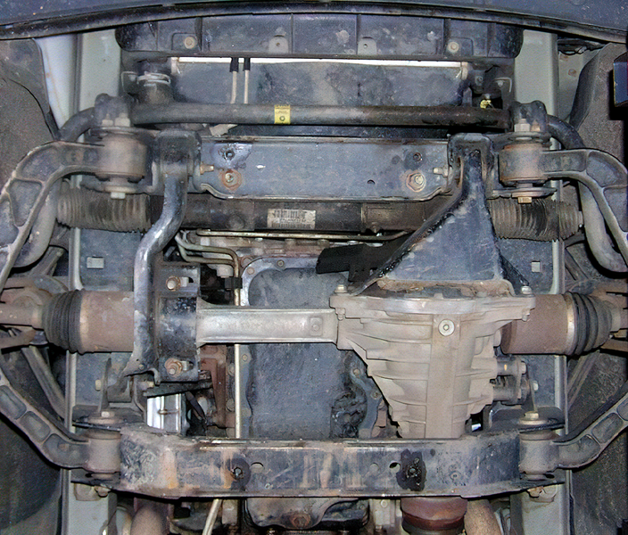 Защита двигателя, КПП, радиатора и редуктора для Jeep Cherokee / Liberty KJ 2001-2008 KOLCHUGA Standart 1.0175.00 фото ##SPECS## Объем двигателя: V-3.7; 2.8 CRD | Примечание: АКПП